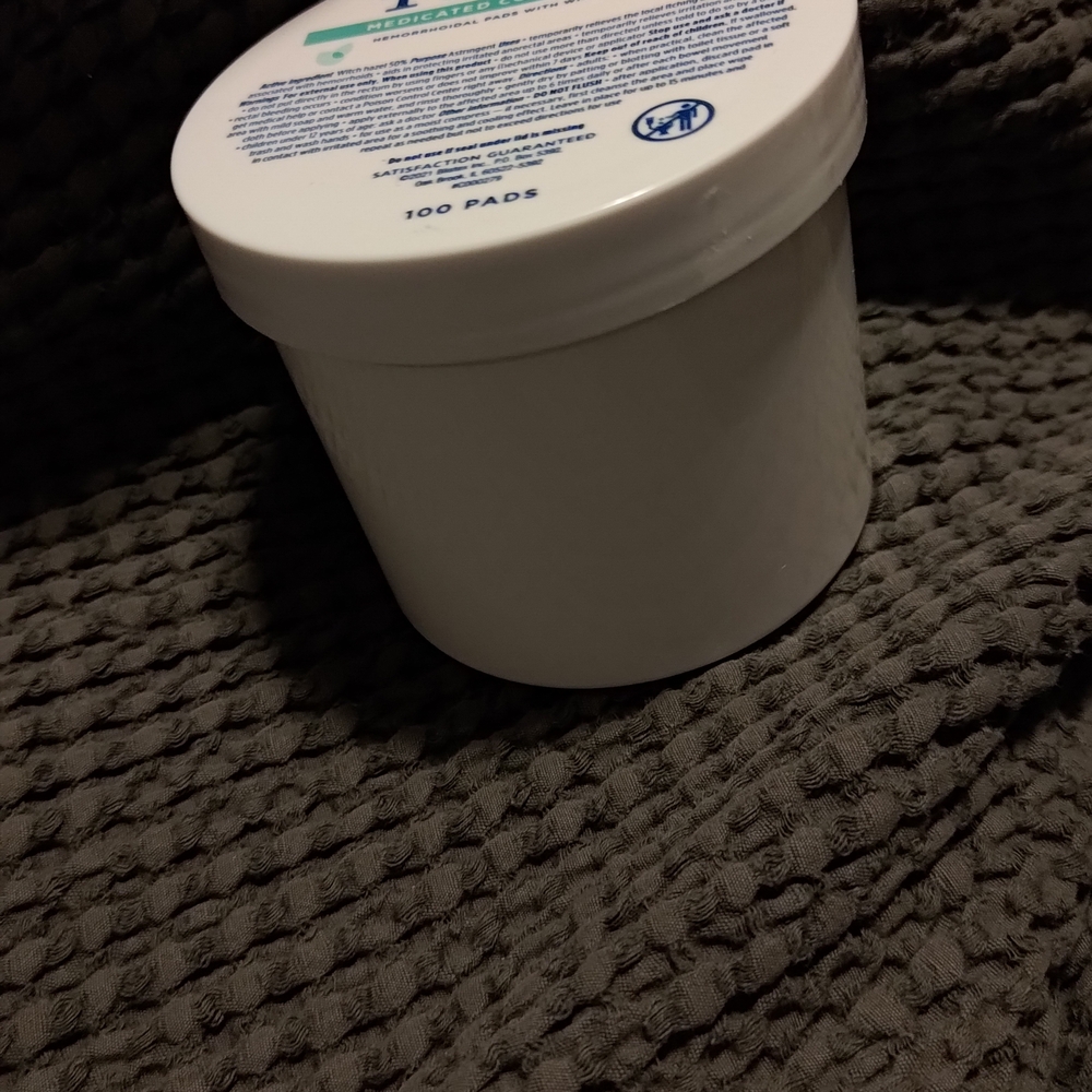 Gentle Skin Care Pads - White